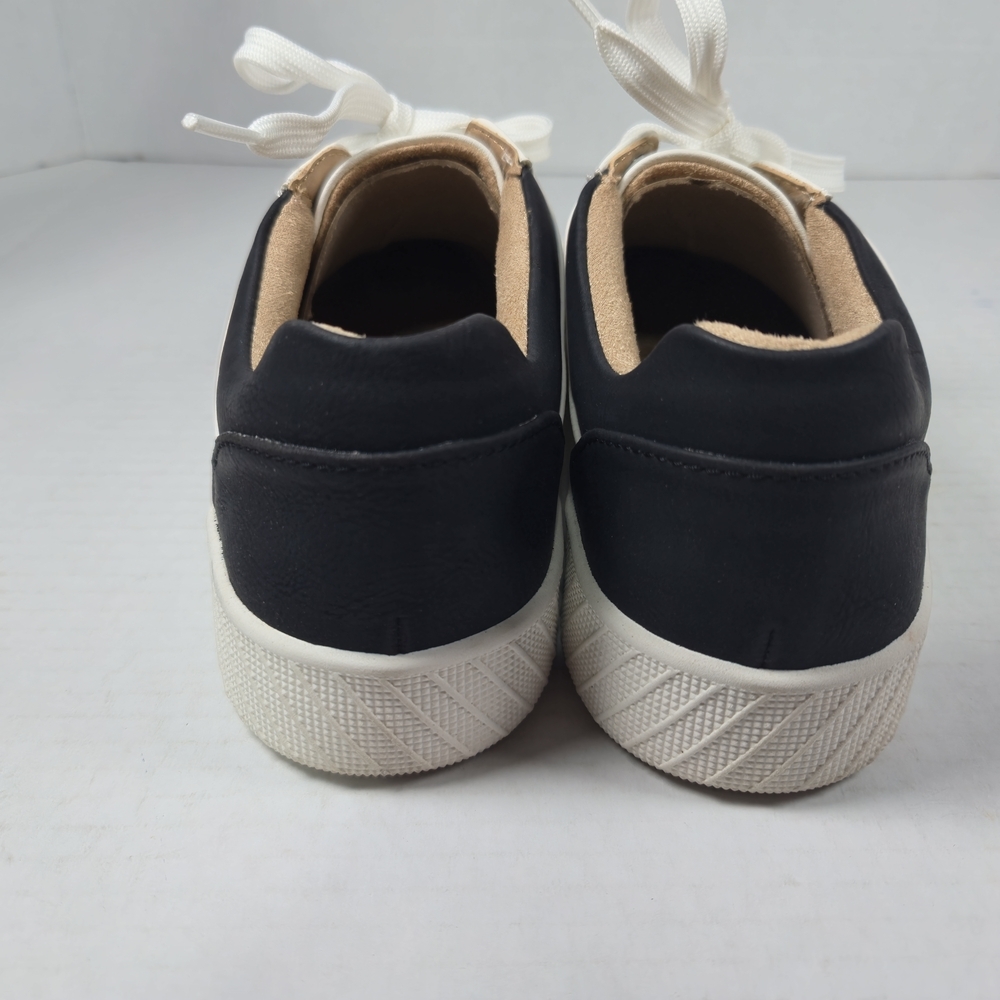 SOUL Naturalizer Women's Neela White and Black Oxford Sneakers Size 7 Wide - Picture 5 of 12